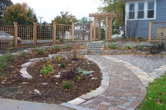 Top-rated residential landscaping in Sun Prairie, WI by Bioscapes