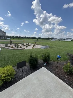 Birdsong & Family Home Pros Logo