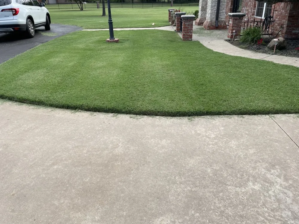 Reliable yard maintenance near you in Purcell, OK by Birdsong Property Designs