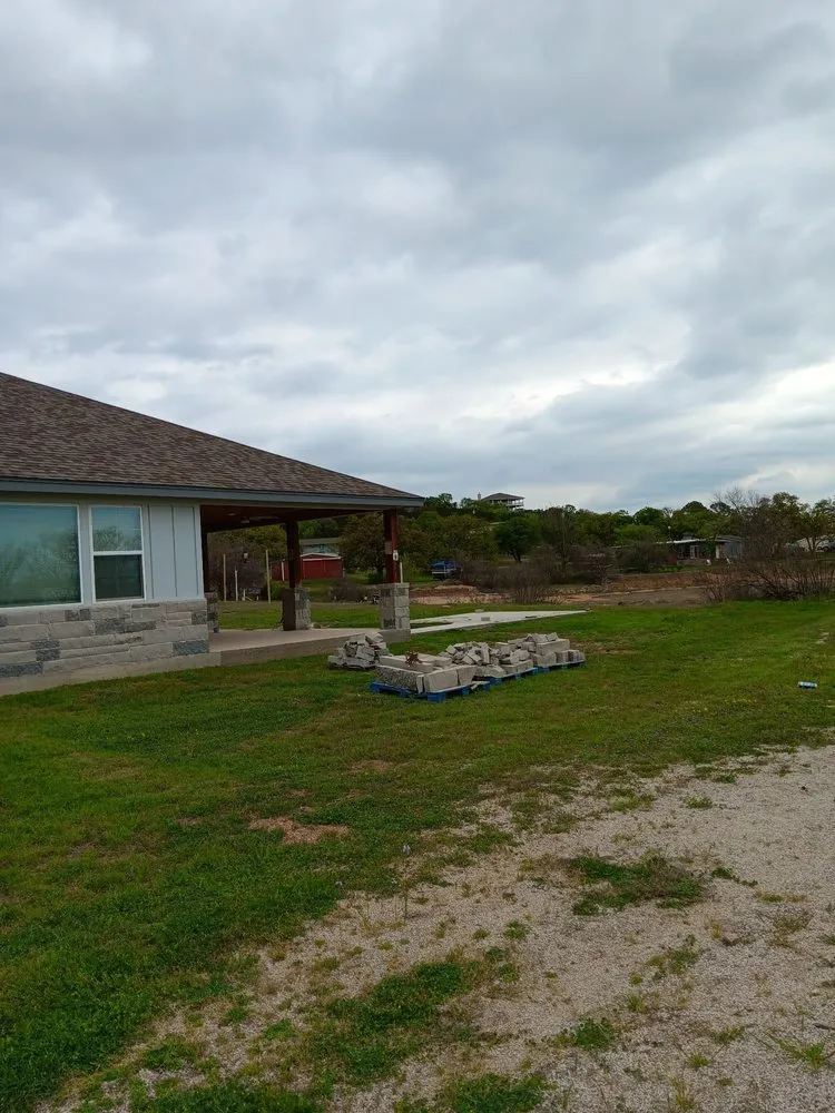 Reliable yard maintenance in Kingsland, TX - Birdsong's Lawn Services