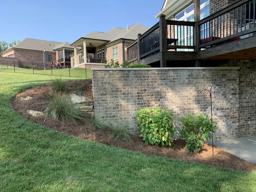 Expert outdoor landscaping near you across Louisville, KY - Bischoff Outdoor Services