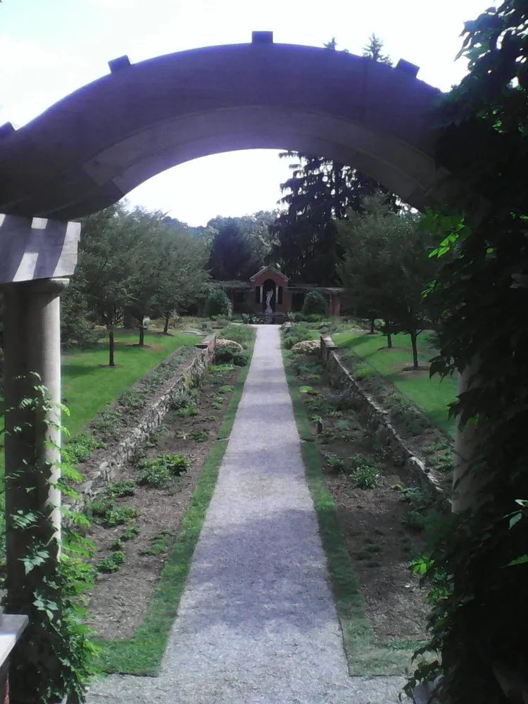 Professional yard cleanup service in Chatham, NY - Bishop Lawn Care