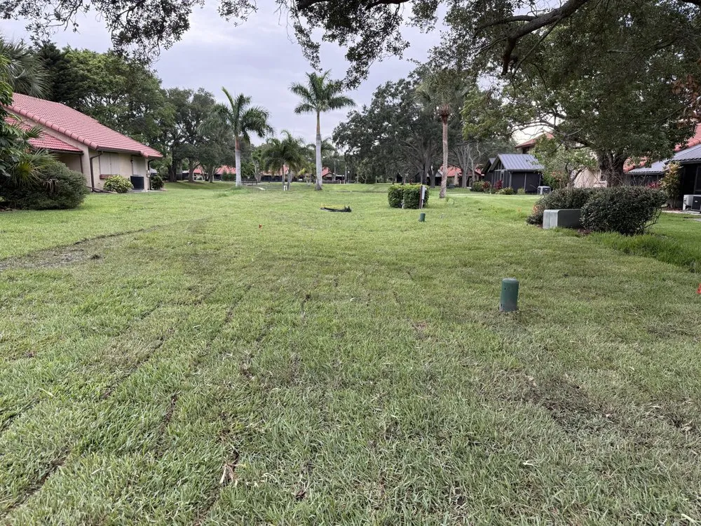 Custom garden landscaping experts serving Cocoa, FL - Bissett & Sons Land Services