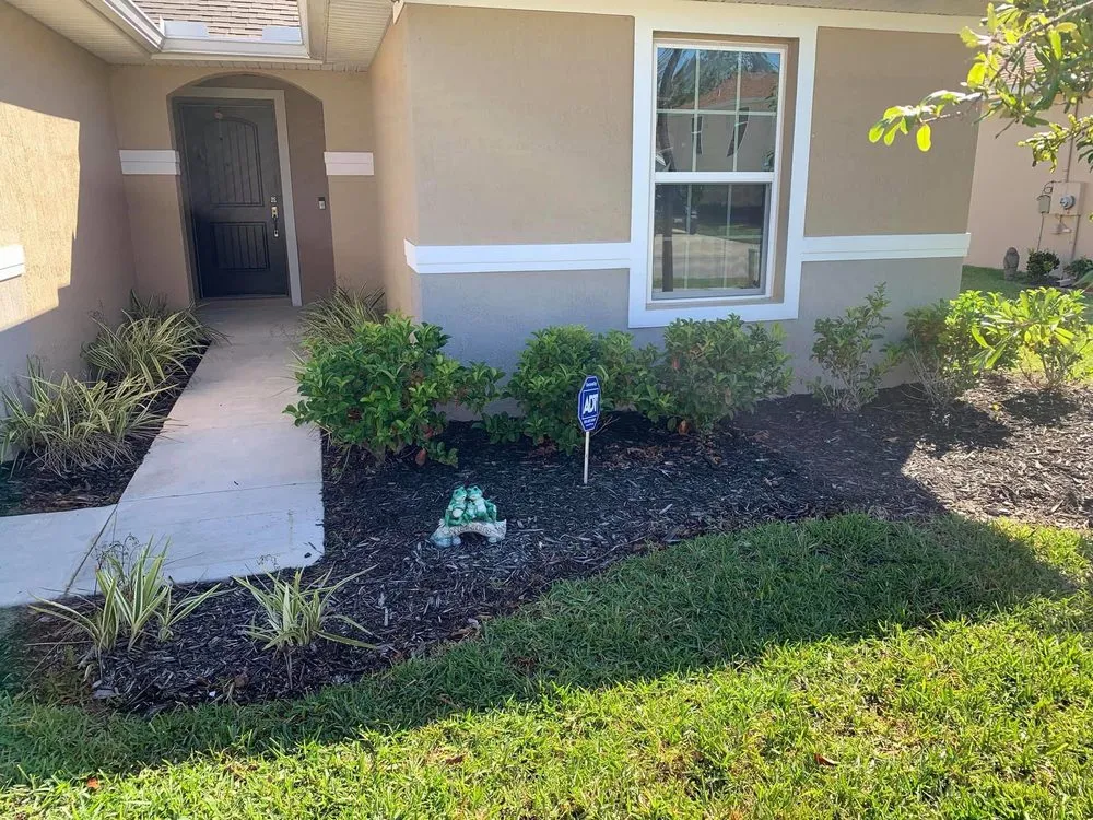 Custom landscaping services experts serving Ormond Beach, FL - Bixby’s Lawn Care