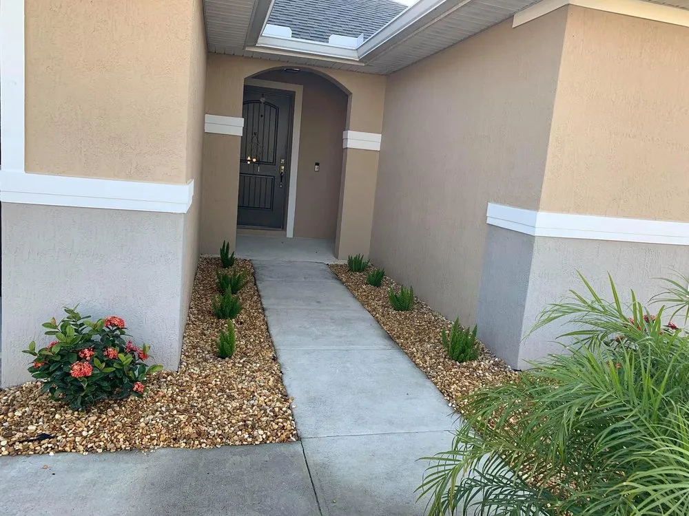 Custom lawn care service in Ormond Beach, FL by Bixby’s Lawn Care