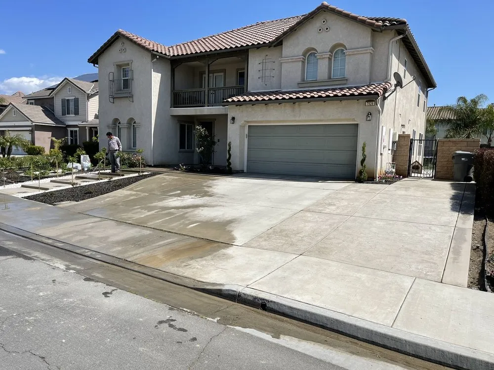 Top-rated landscape installation in Corona, CA - B&J Landscaping & Concrete