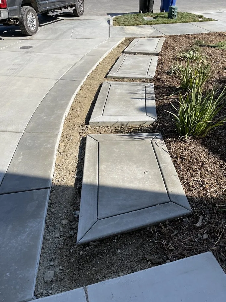 Affordable yard maintenance experts serving Corona, CA - B&J Landscaping & Concrete