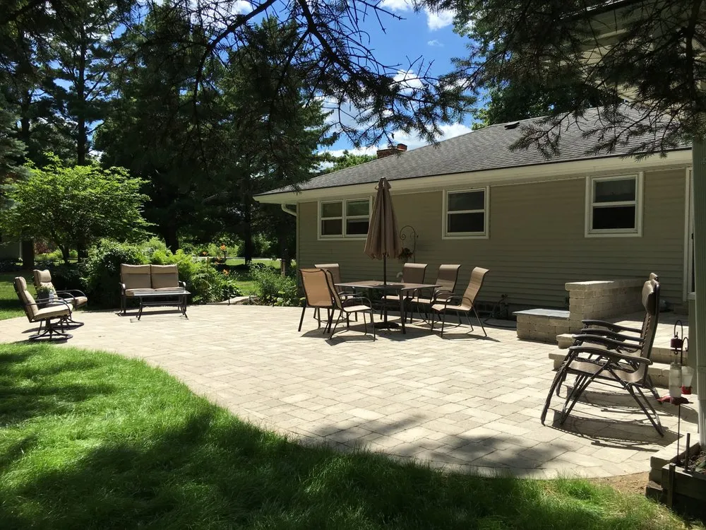 Affordable garden landscaping experts serving Lake Geneva, WI - B&J Tree & Landscape Service
