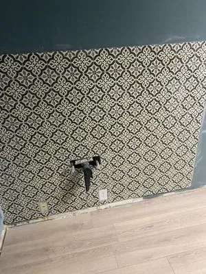 B&J's Construction Makeover Logo