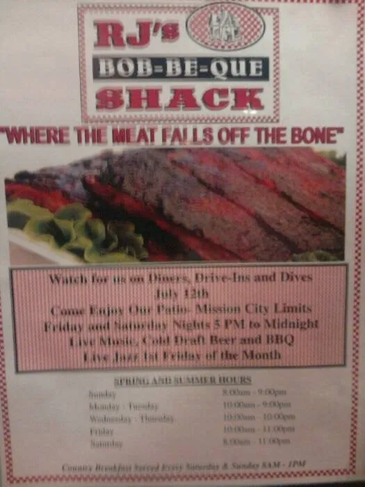 Professional lawn mowing service in West Palm Beach, FL - BJ’s Landscaping and Tree Service