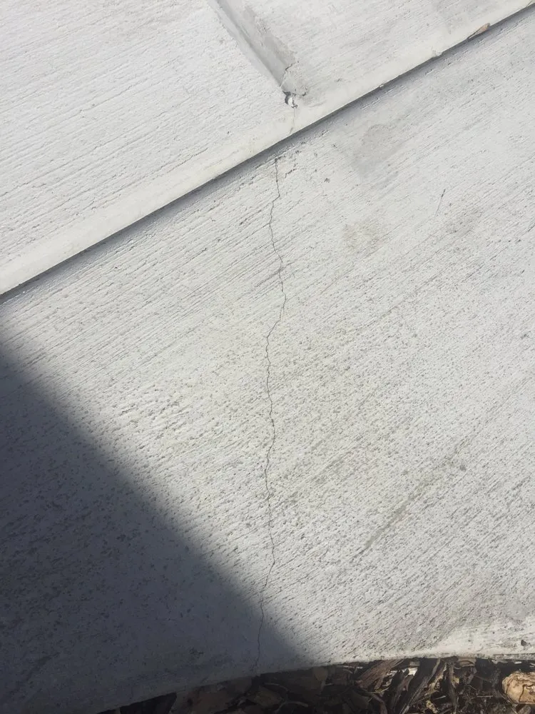 Top-rated yard maintenance in Milwaukee, WI by BJ's Lawn Care and Home Improvement