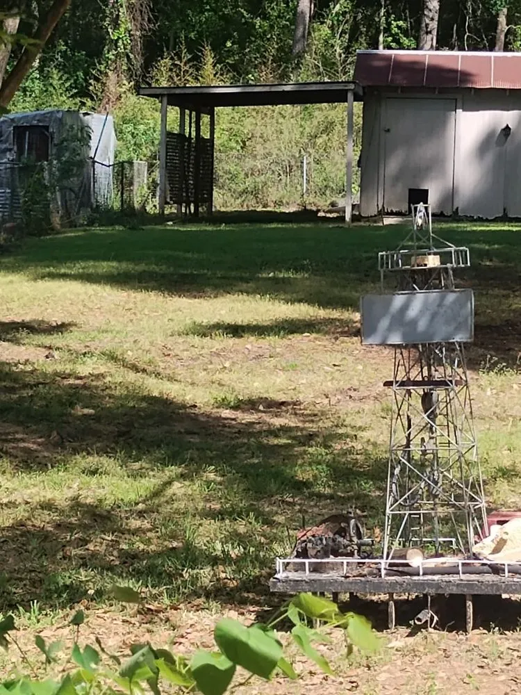 Professional yard maintenance in Shreveport, LA - BJ’s On Time Pool Cleaning And Lawn Service