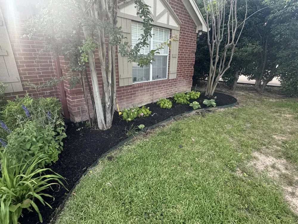 Custom outdoor landscaping experts serving Weatherford, TX - BK Lawncare