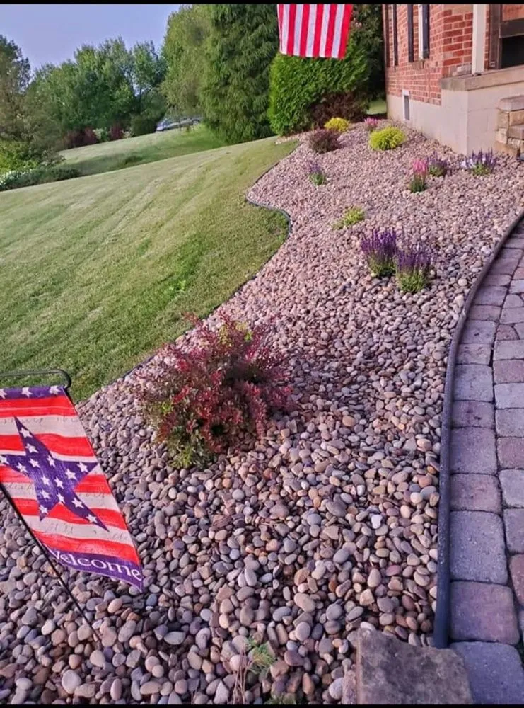 Professional lawn care service experts serving Lancaster, PA - BK Maintenance