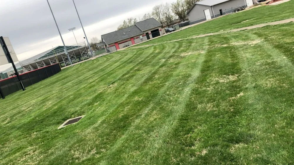 Local lawn care service for homes across Owensboro, KY - B&L Lawn and Landscape