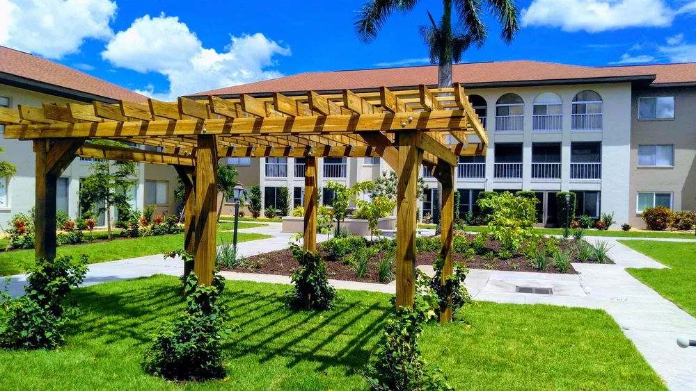 Affordable lawn care service experts serving Fort Myers, FL - Black Banyan Designs