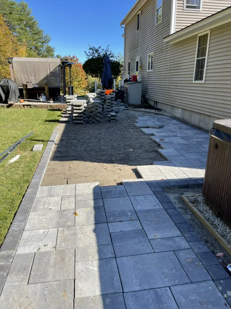 Reliable residential landscaping experts serving Dayton, ME - Black Diamond Asphalt