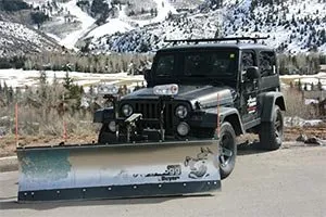 Custom lawn mowing service in Eagle, CO by Black Diamond