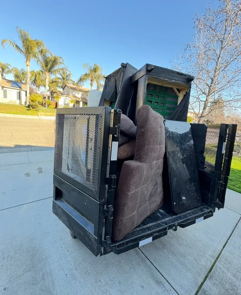 Expert residential landscaping experts serving Stockton, CA - Black Diamond Junk Haul