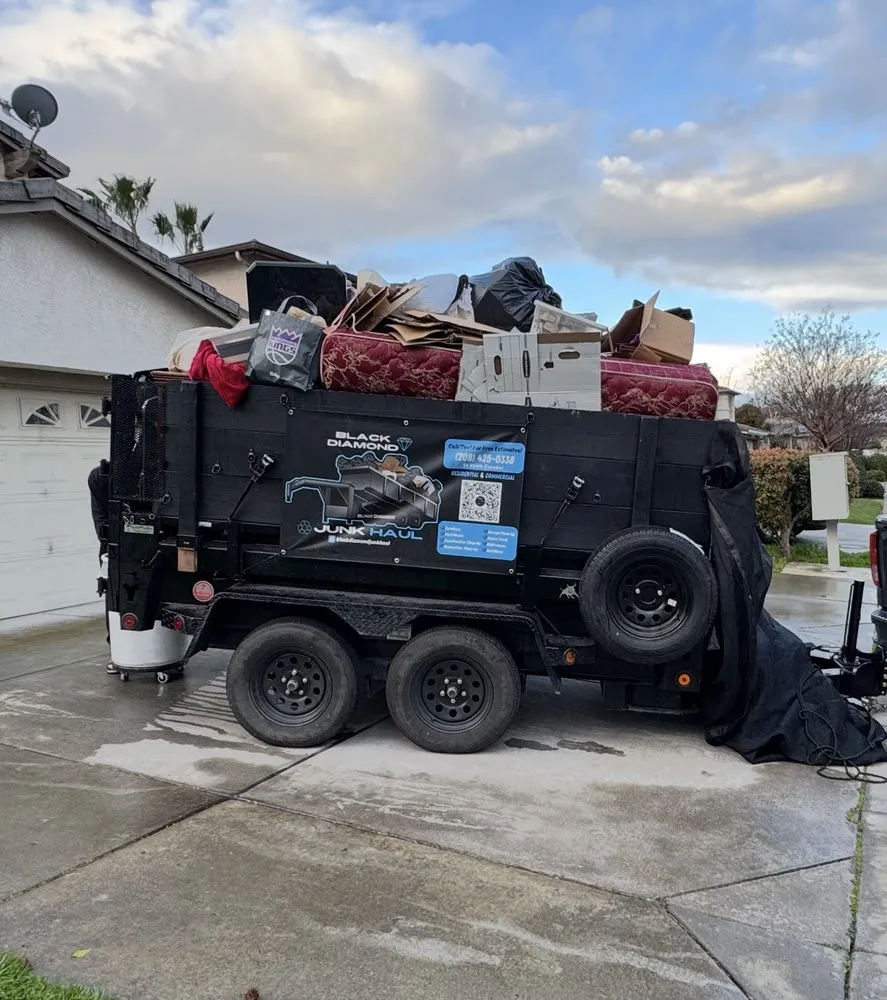 Top-rated lawn mowing service in Stockton, CA - Black Diamond Junk Haul