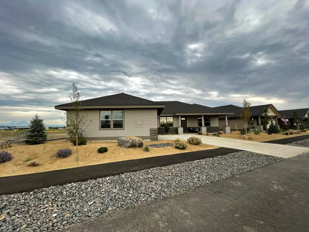 Reliable lawn care service for beautiful yards across Redmond, OR - Black Diamond Landscape and Irrigation