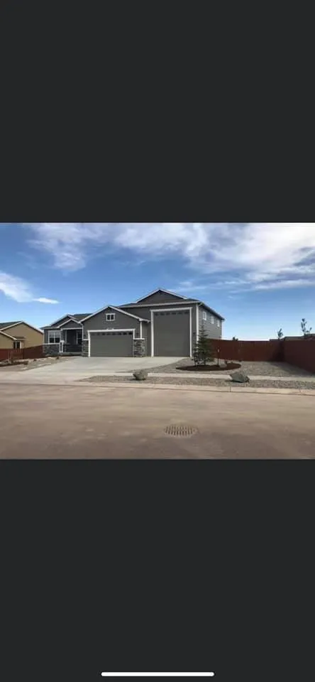 Professional yard cleanup service in Colorado Springs, CO by Black Diamond Landscapes