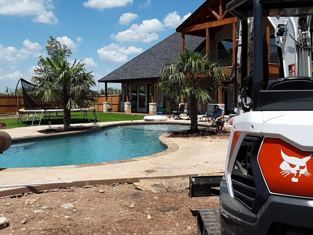 Custom landscape installation for year-round maintenance across Abilene, TX - Black Diamond Landscaping