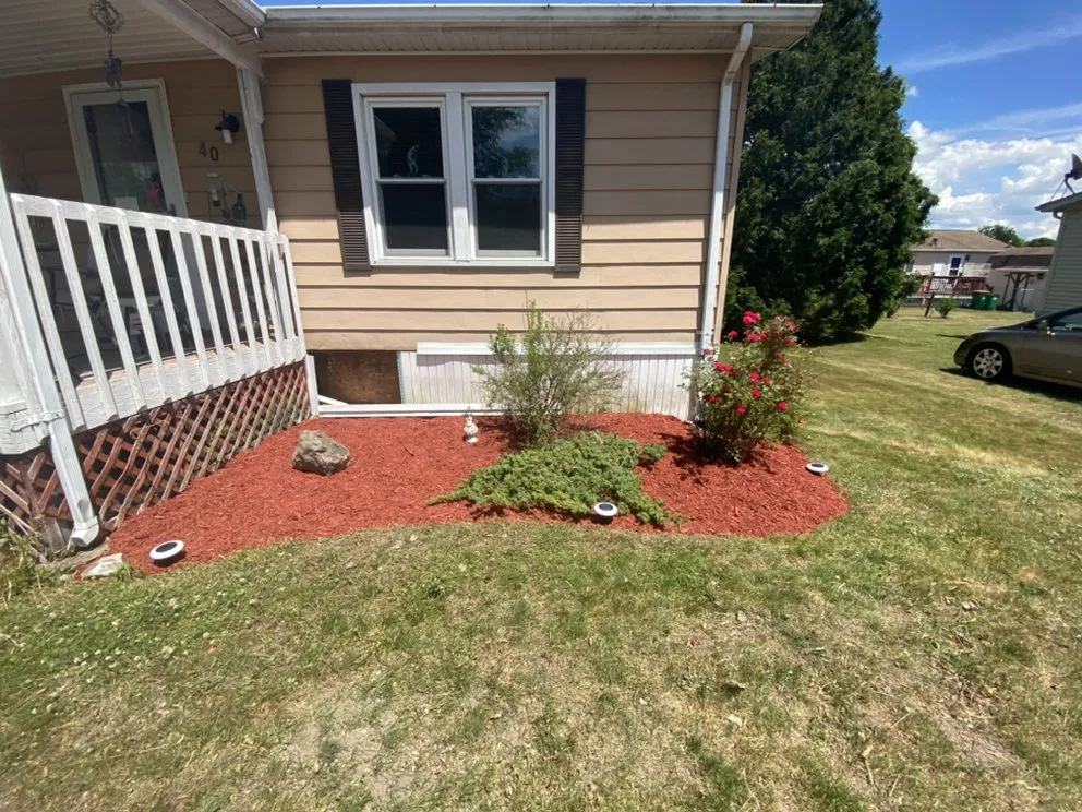 Reliable yard cleanup service for beautiful yards across Hyde Park, NY - Black Diamond Landscaping
