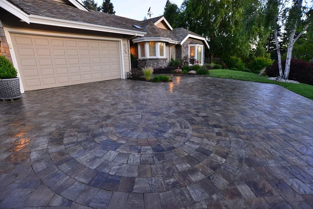 Professional garden landscaping in Fairfield, CA - Black Diamond Paver Stones & Landscape