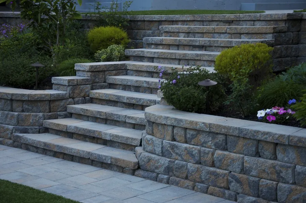 Custom residential landscaping experts serving Fairfield, CA - Black Diamond Paver Stones & Landscape