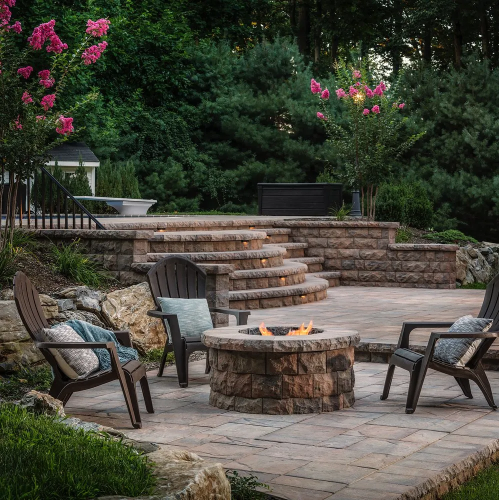 Top-rated yard maintenance for residential properties across Riverside, CA - Black Diamond Paver Stones & Landscape