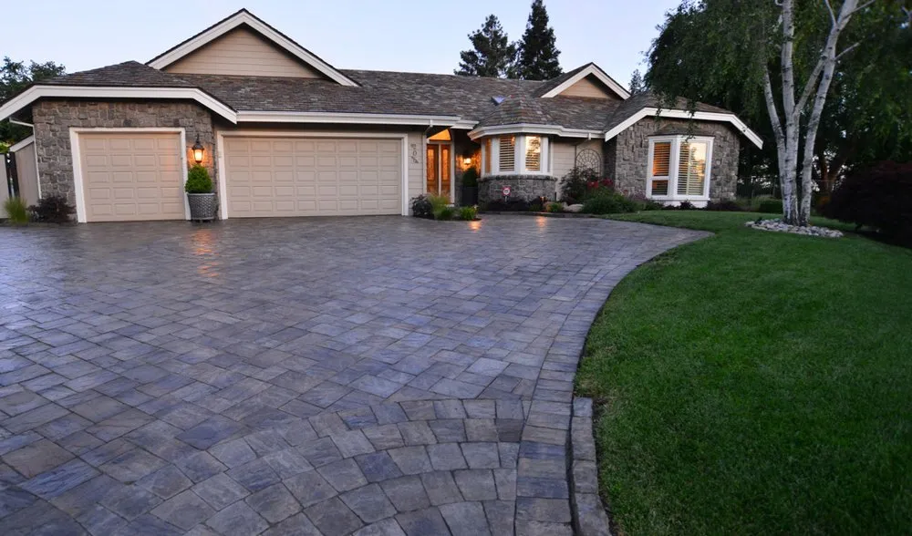 Affordable lawn care service with custom design across Sacramento, CA - Black Diamond Paver Stones & Landscape