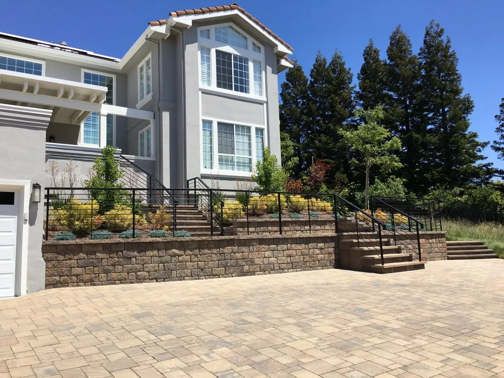 Professional garden landscaping for homes across San Mateo, CA - Black Diamond Paver Stones & Landscape