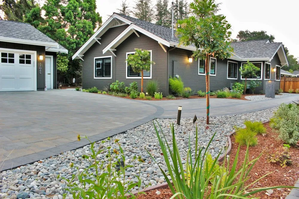 Professional residential landscaping for year-round maintenance in San Mateo, CA by Black Diamond Paver Stones & Landscape