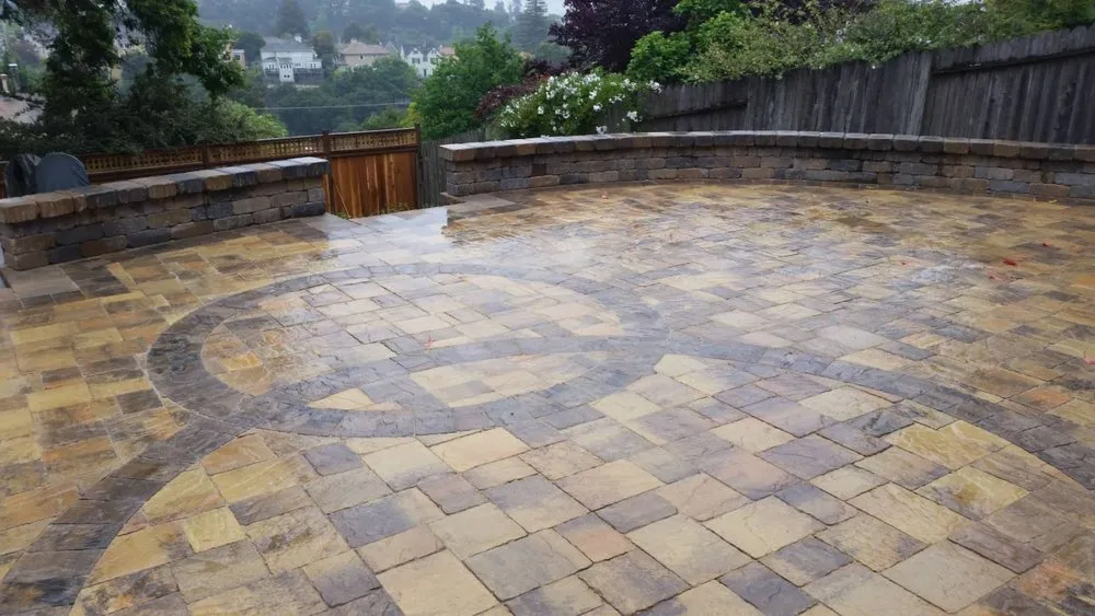 Reliable residential landscaping experts serving Santa Cruz, CA - Black Diamond Paver Stones & Landscape
