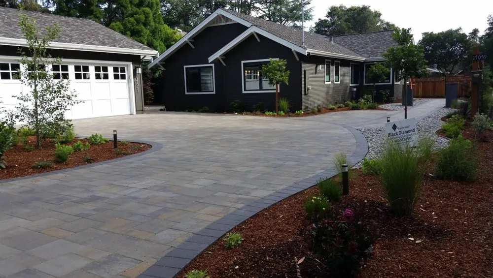 Custom garden landscaping for year-round maintenance across Scottsdale, AZ - Black Diamond Paver Stones & Landscape