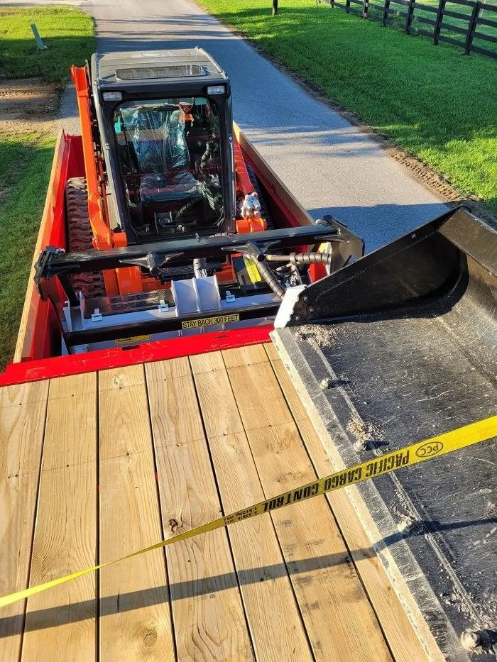 Trusted yard cleanup service in Springdale, AR by Black Dog Dirt Works