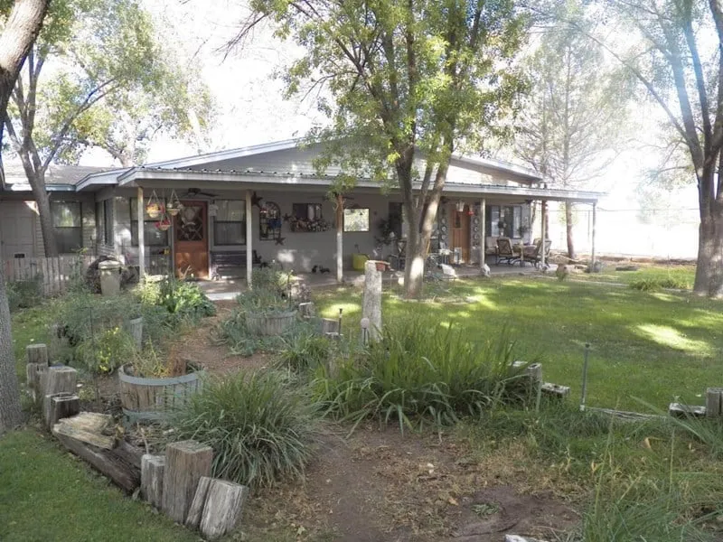 Reliable outdoor landscaping in Albuquerque, NM - Black Forest