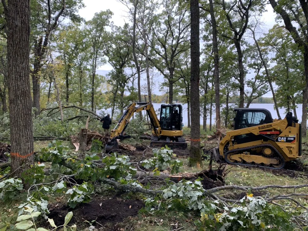 Custom garden landscaping experts serving Fargo, ND - Black Iron Dirt And Demolition