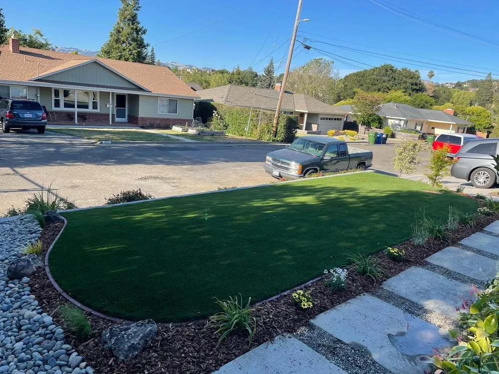 Top-rated landscape design for beautiful yards in Petaluma, CA by Black oak landscape