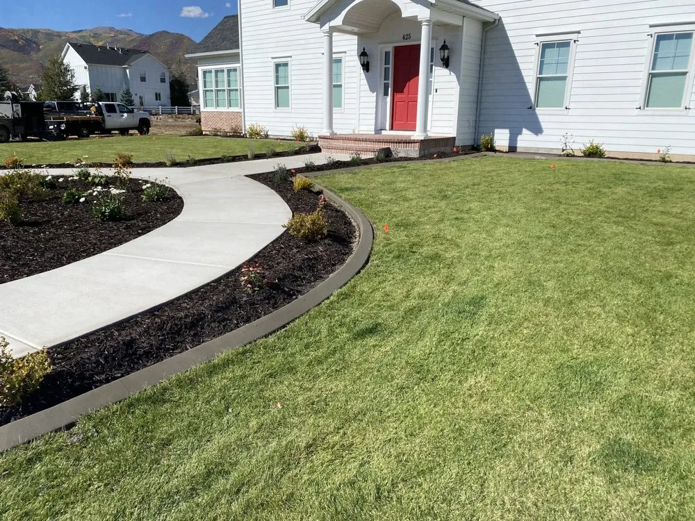 Local landscape design experts serving Mount Pleasant, TX - Black Pine Landscaping