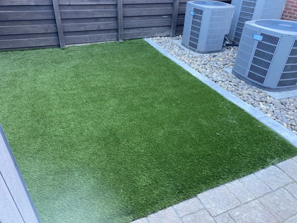 Professional yard cleanup service for residential properties in Mount Pleasant, TX by Black Pine Landscaping