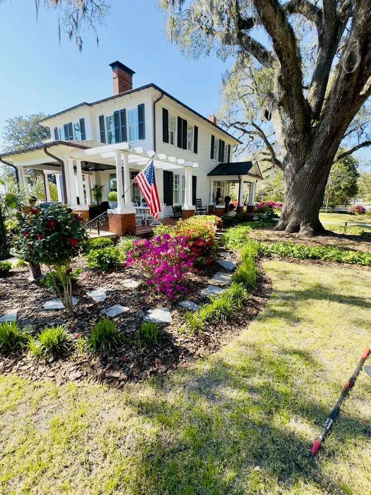 Custom landscaping services in Pawleys Island, SC - Black River Landscape & Design