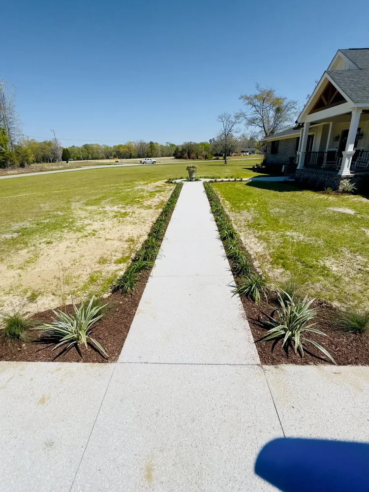 Trusted yard maintenance in Pawleys Island, SC by Black River Landscape & Design