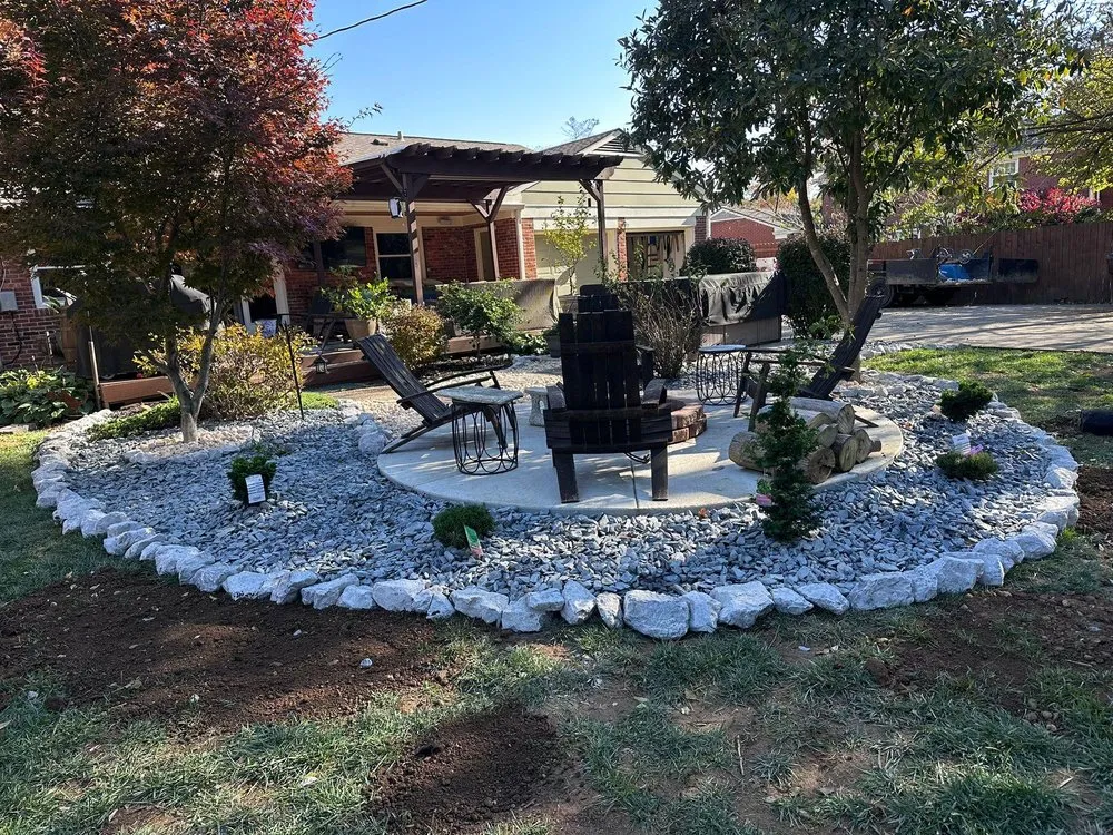 Local landscaping services experts serving Louisville, KY - Black Rock Contracting
