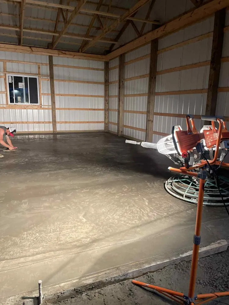 Reliable outdoor landscaping experts serving Louisville, KY - Black Rock Contracting