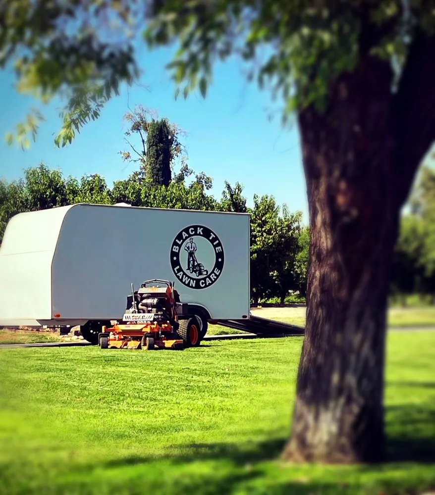 Top-rated garden landscaping in Oakdale, CA - Black Tie Lawn Care