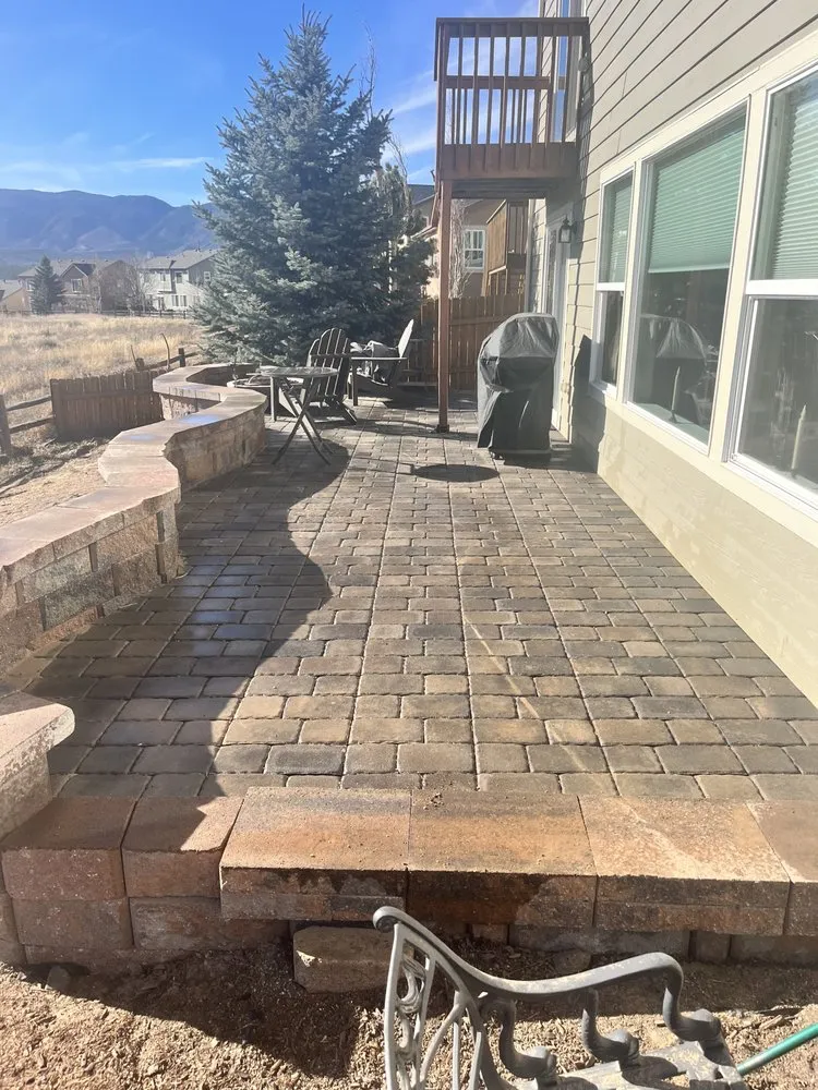 Local lawn care service experts serving Colorado Springs, CO - Blackhawk Landscaping