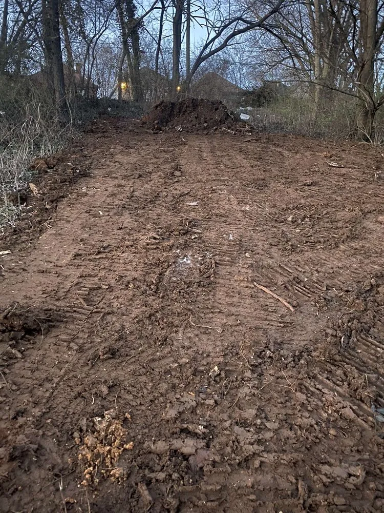 Custom yard maintenance in Knoxville, TN - BlackHorse Excavation