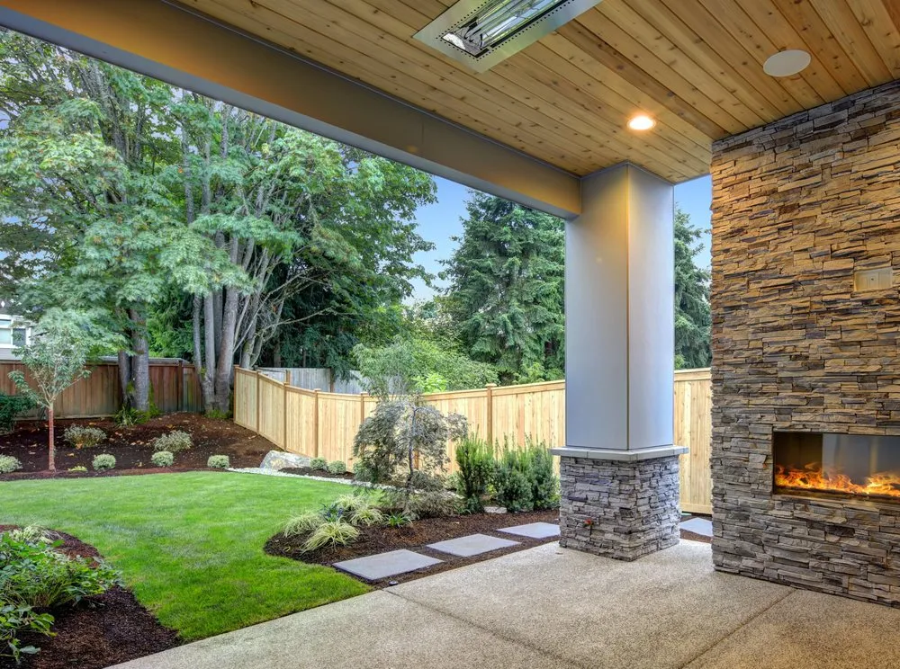 Reliable garden landscaping with custom design in Mattituck, NY by Blackrock Landscape